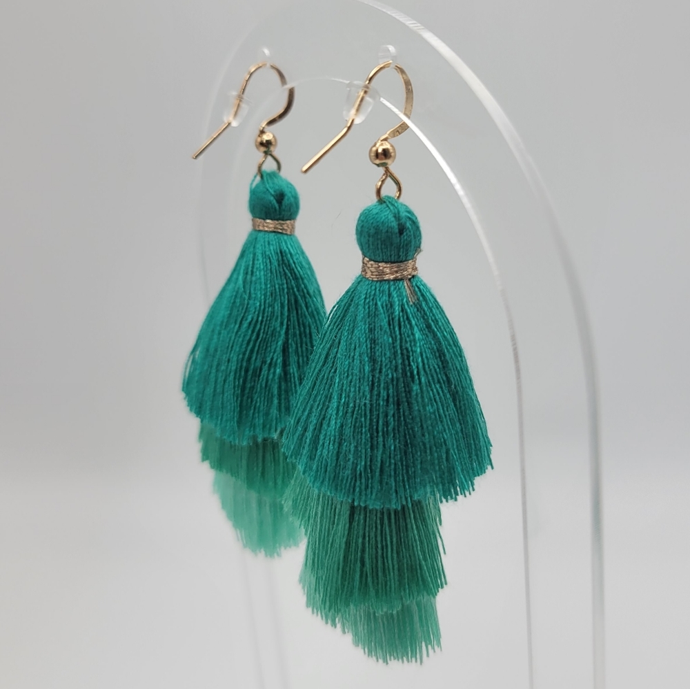Green Tiered Tassle Earrings - Picture 4 of 4